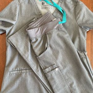 Figs Scrub Set (Graphite)